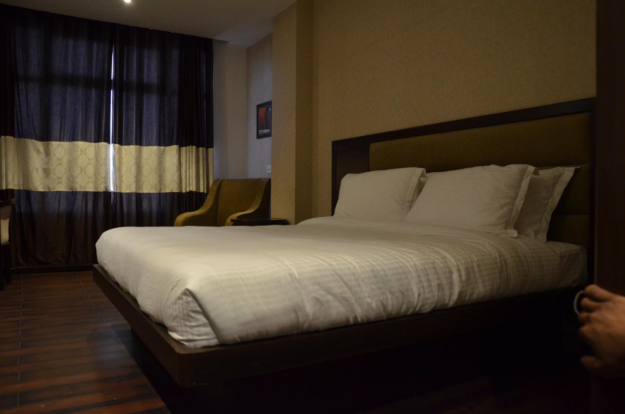 Hotel Fortune Blue Sikar Exterior photo